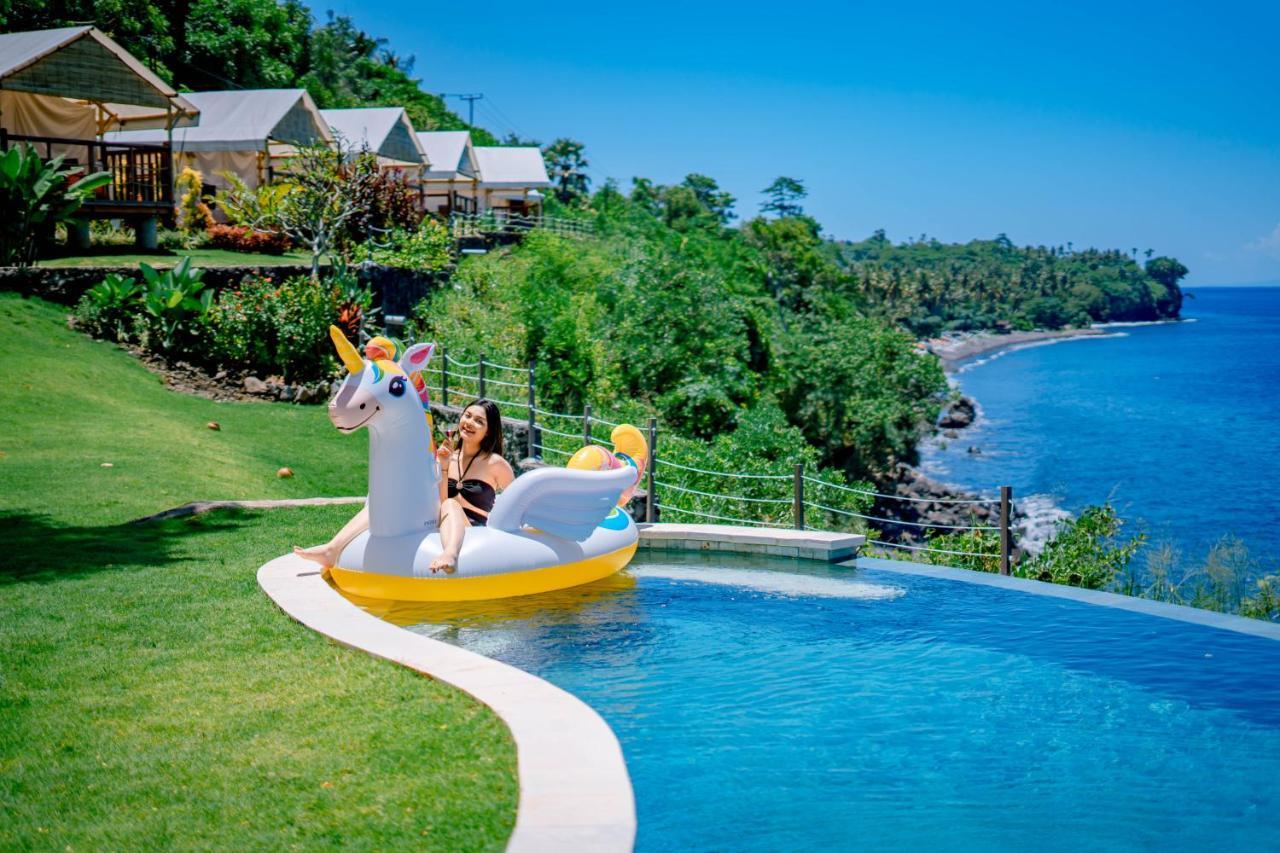 Bali Cliff Glamping Hotel Seraya Exterior foto