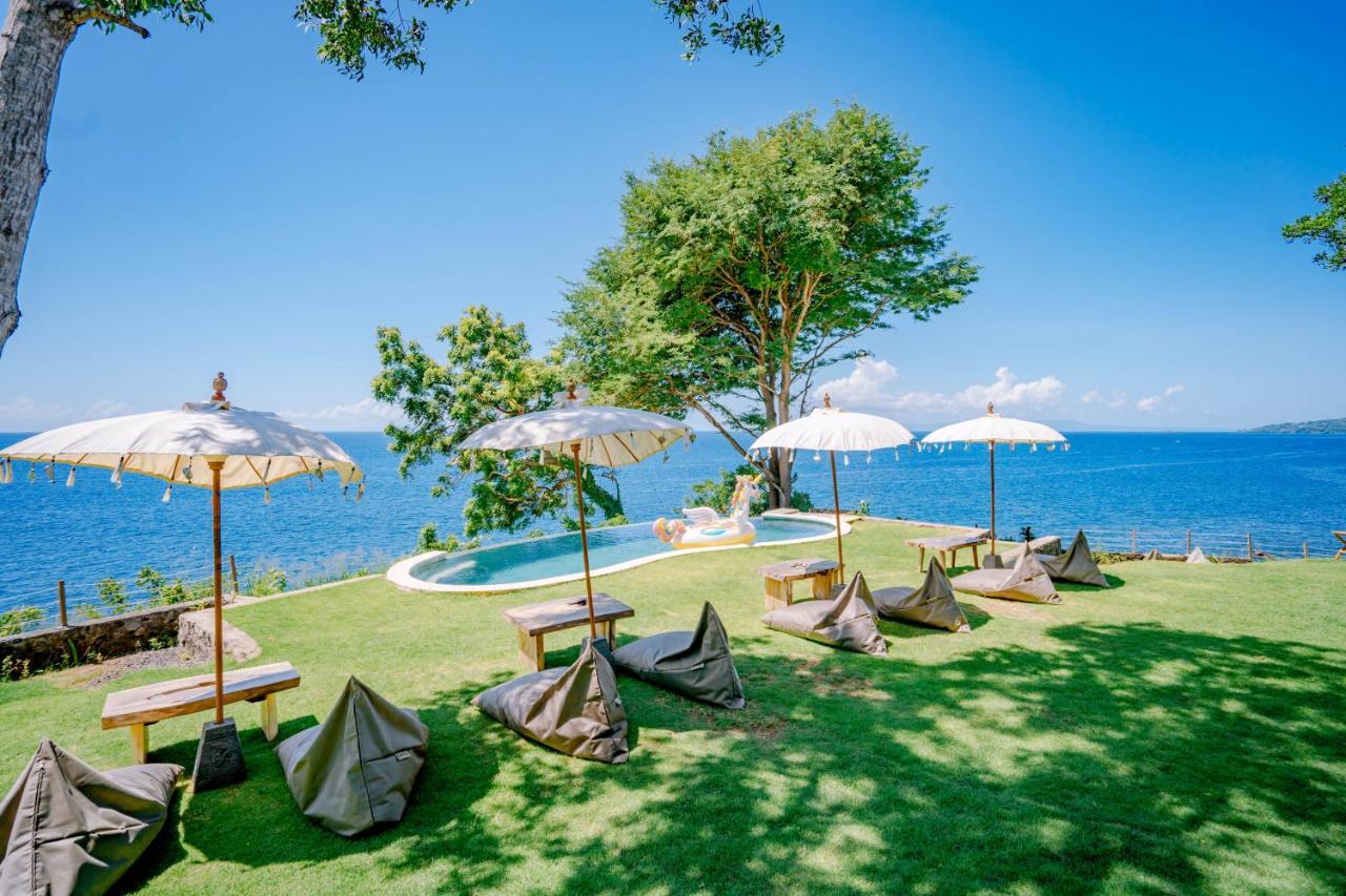 Bali Cliff Glamping Hotel Seraya Exterior foto