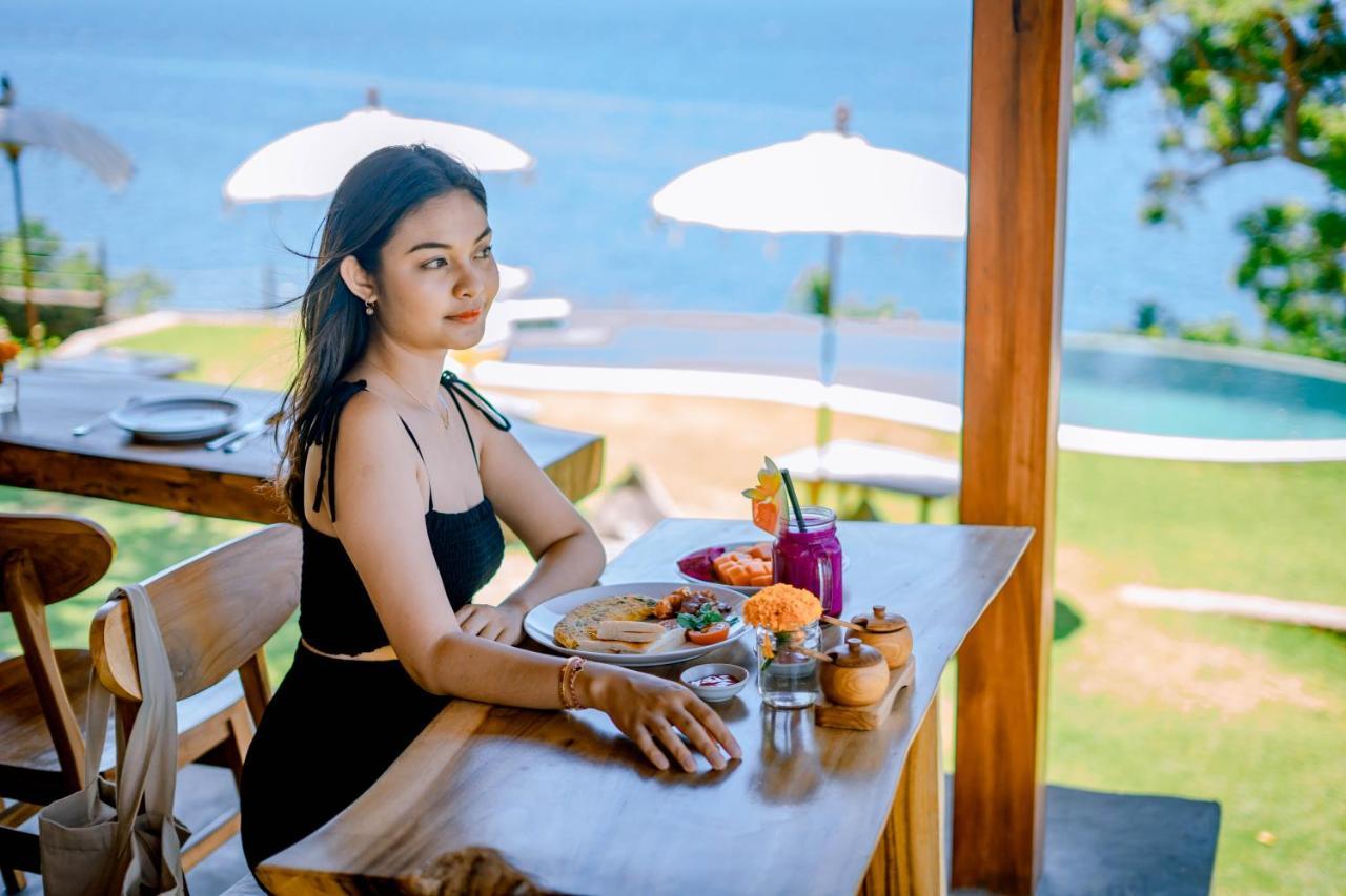 Bali Cliff Glamping Hotel Seraya Exterior foto