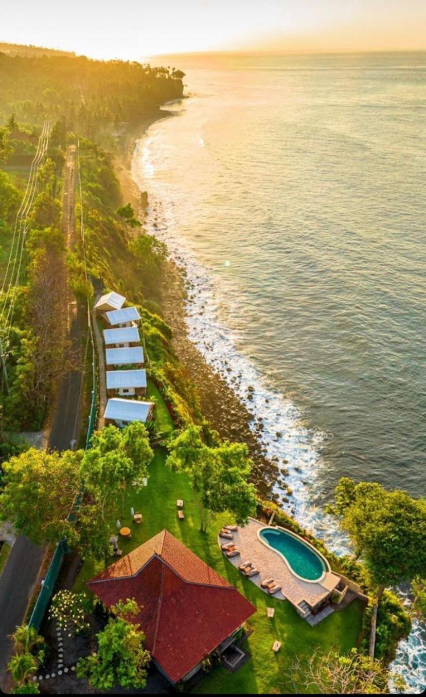 Bali Cliff Glamping Hotel Seraya Exterior foto
