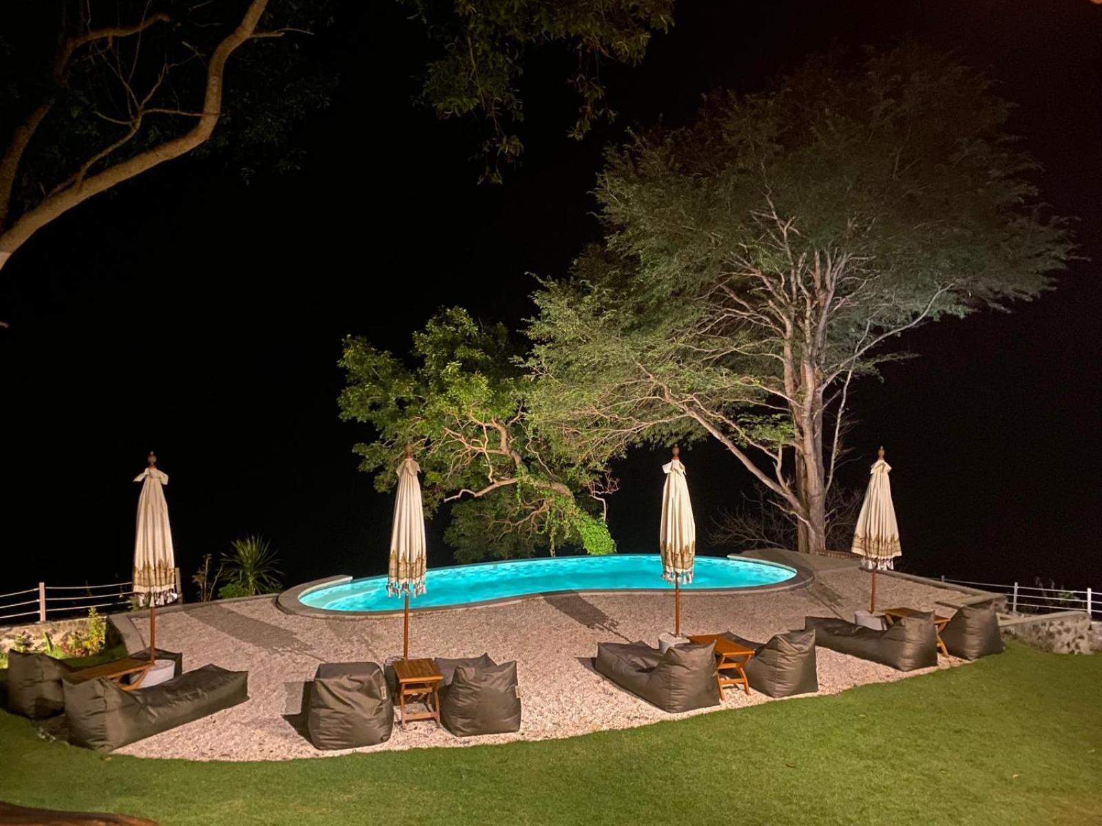 Bali Cliff Glamping Hotel Seraya Exterior foto